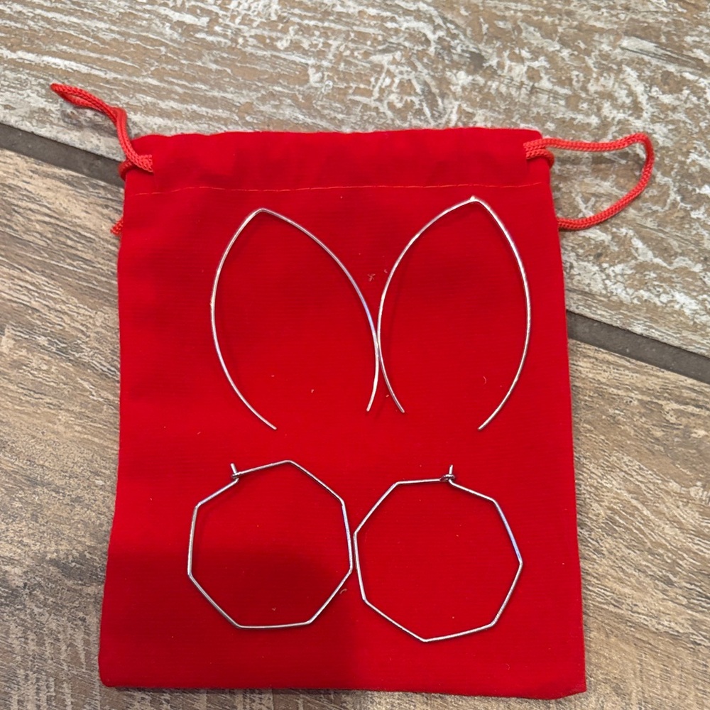 Silver Hoop Earrings Set